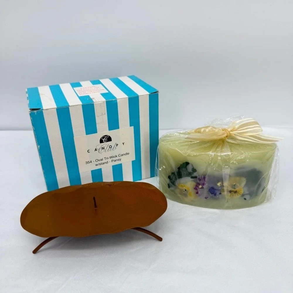 Canopy‎ Club Oval Tri-Wick Candle Pansy Floral Green Decor Gift NEW